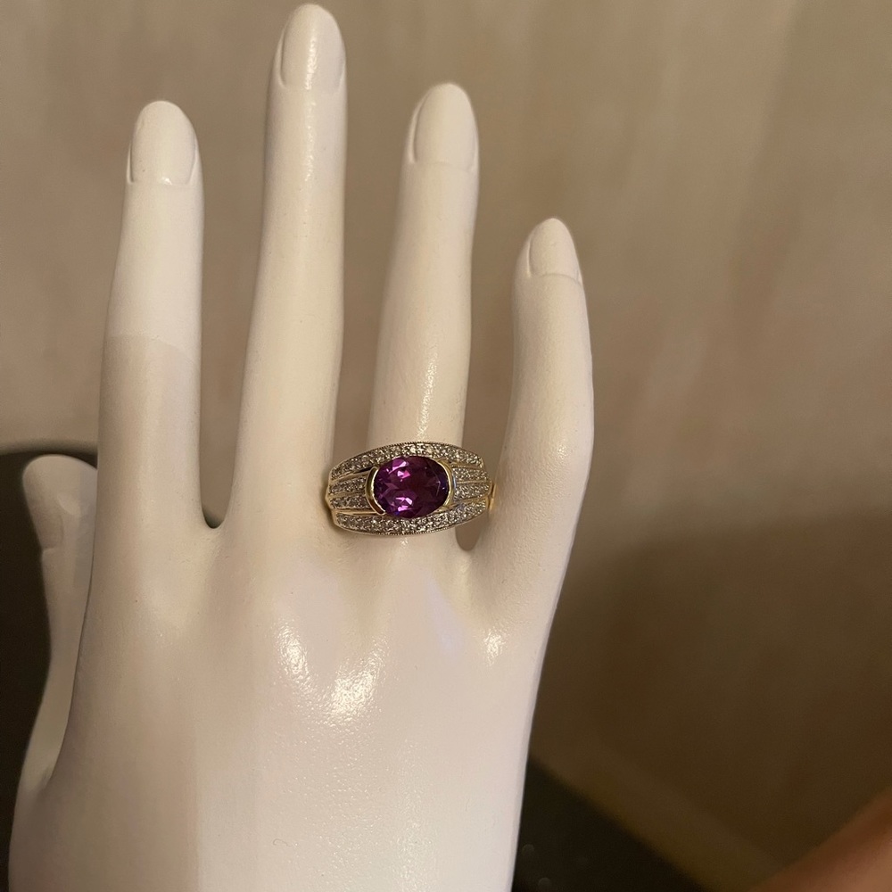 Gorgeous Amethyst and 14k Diamond Ring
